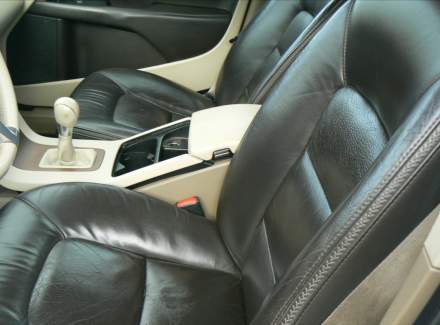 Volvo - XC70