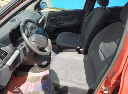 Renault - Clio