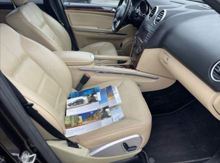 Mercedes-Benz - M-class