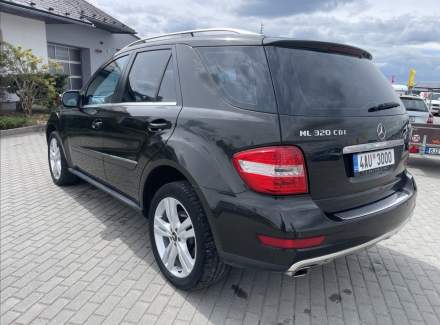 Mercedes-Benz - M-class