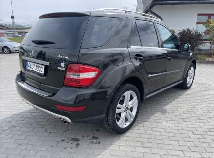 Mercedes-Benz - M-class