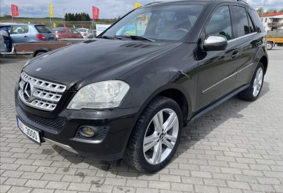 Mercedes-Benz - M-class