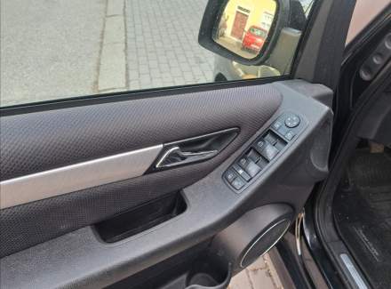 Mercedes-Benz - B-class
