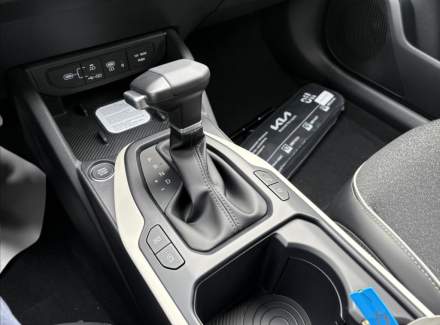 Kia - Avella