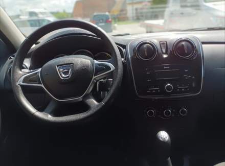 Dacia - Sandero