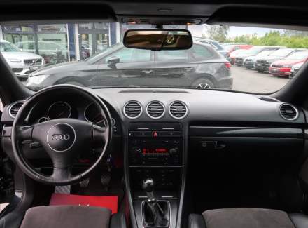 Audi - A4