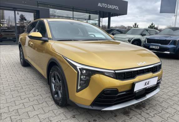 Kia - K4