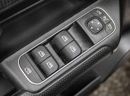 Mercedes-Benz - GLB