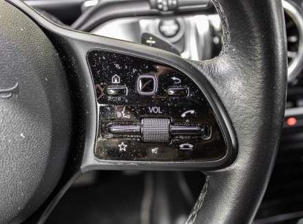 Mercedes-Benz - GLB