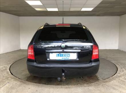 Škoda - Octavia
