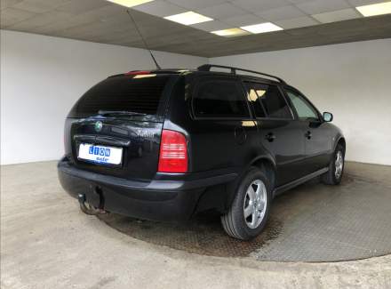 Škoda - Octavia