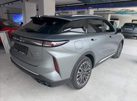 Omoda - 9 PHEV