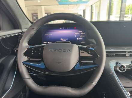 Omoda - 9 PHEV