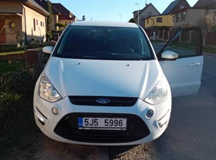 Ford - S-MAX