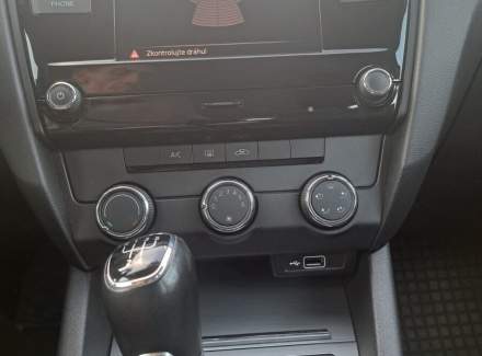 Škoda - Octavia