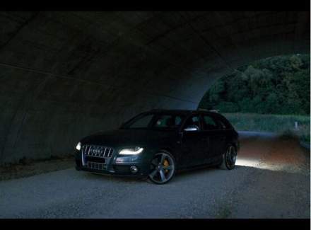 Audi - S4
