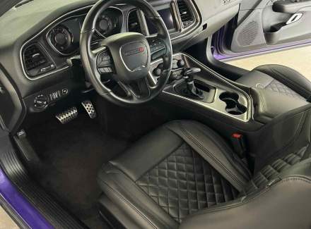 Dodge - Challenger