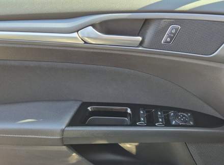 Ford - Mondeo