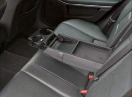 Mercedes-Benz - E-class