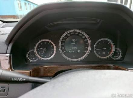 Mercedes-Benz - E-class