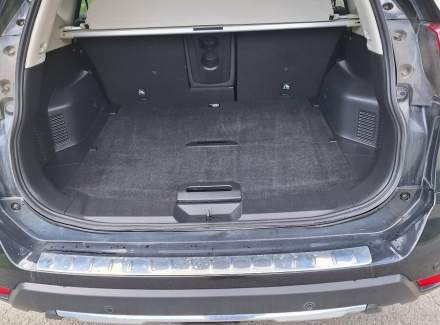 Nissan - X-Trail