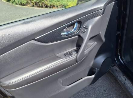 Nissan - X-Trail