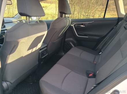 Toyota - RAV 4