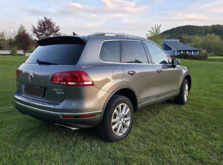 Volkswagen - Touareg