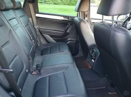 Volkswagen - Touareg