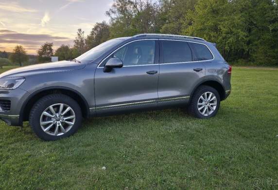 Volkswagen - Touareg