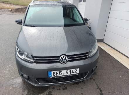 Volkswagen - Touran