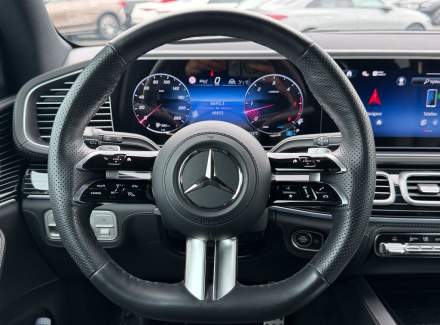 Mercedes-Benz - GLS