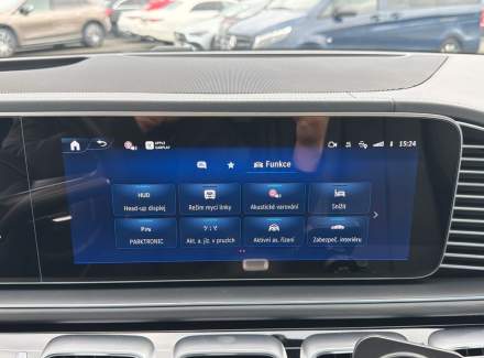 Mercedes-Benz - GLS
