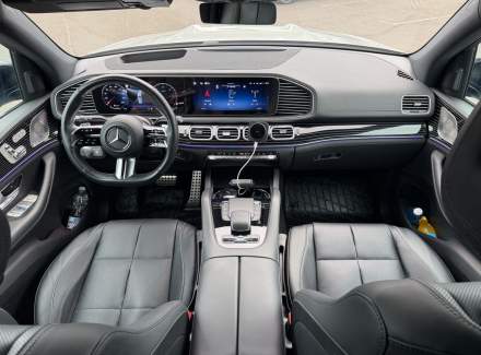Mercedes-Benz - GLS