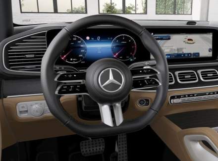 Mercedes-Benz - GLS