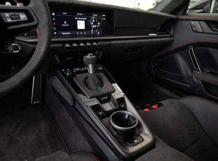 Porsche - 911
