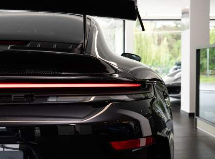 Porsche - 911