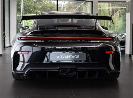 Porsche - 911