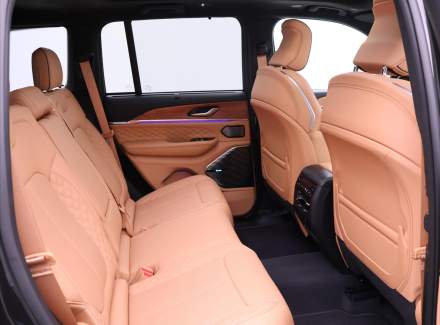 Jeep - Grand Cherokee