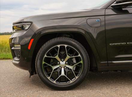 Jeep - Grand Cherokee
