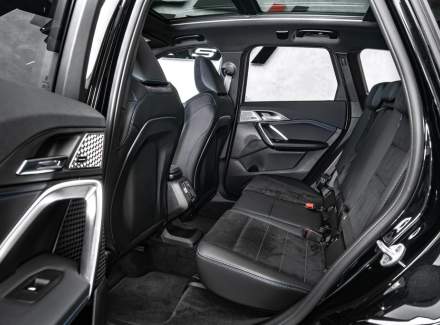BMW - X1
