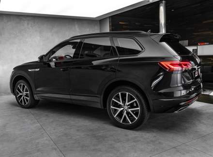 Volkswagen - Touareg