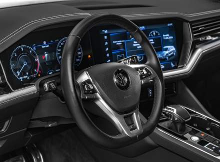 Volkswagen - Touareg