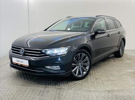 Volkswagen - Passat