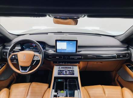 Lincoln - Aviator