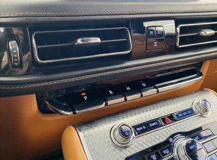 Lincoln - Aviator