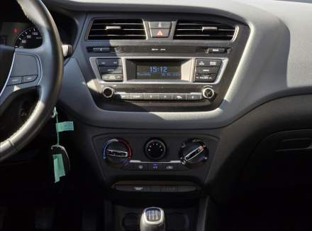Hyundai - i20