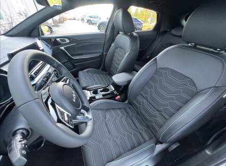 Kia - XCeed