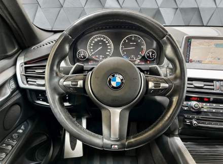 BMW - X5