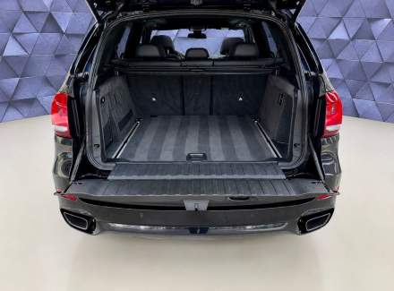 BMW - X5